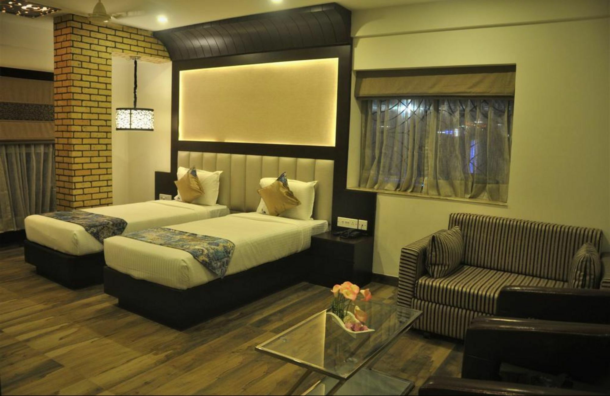 Fabhotel Prime Ivory Inn - Park Circus Kolkata Exterior photo